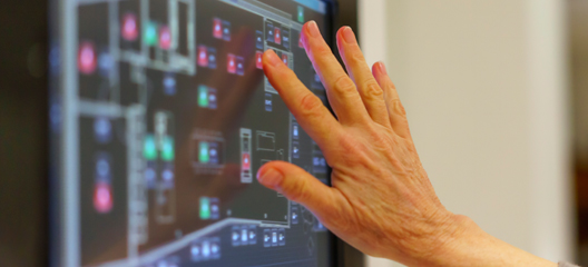 다양한 데이터 수집 기능, 실시간 위치정보 및 추적기능 제공 지원 연관이미지